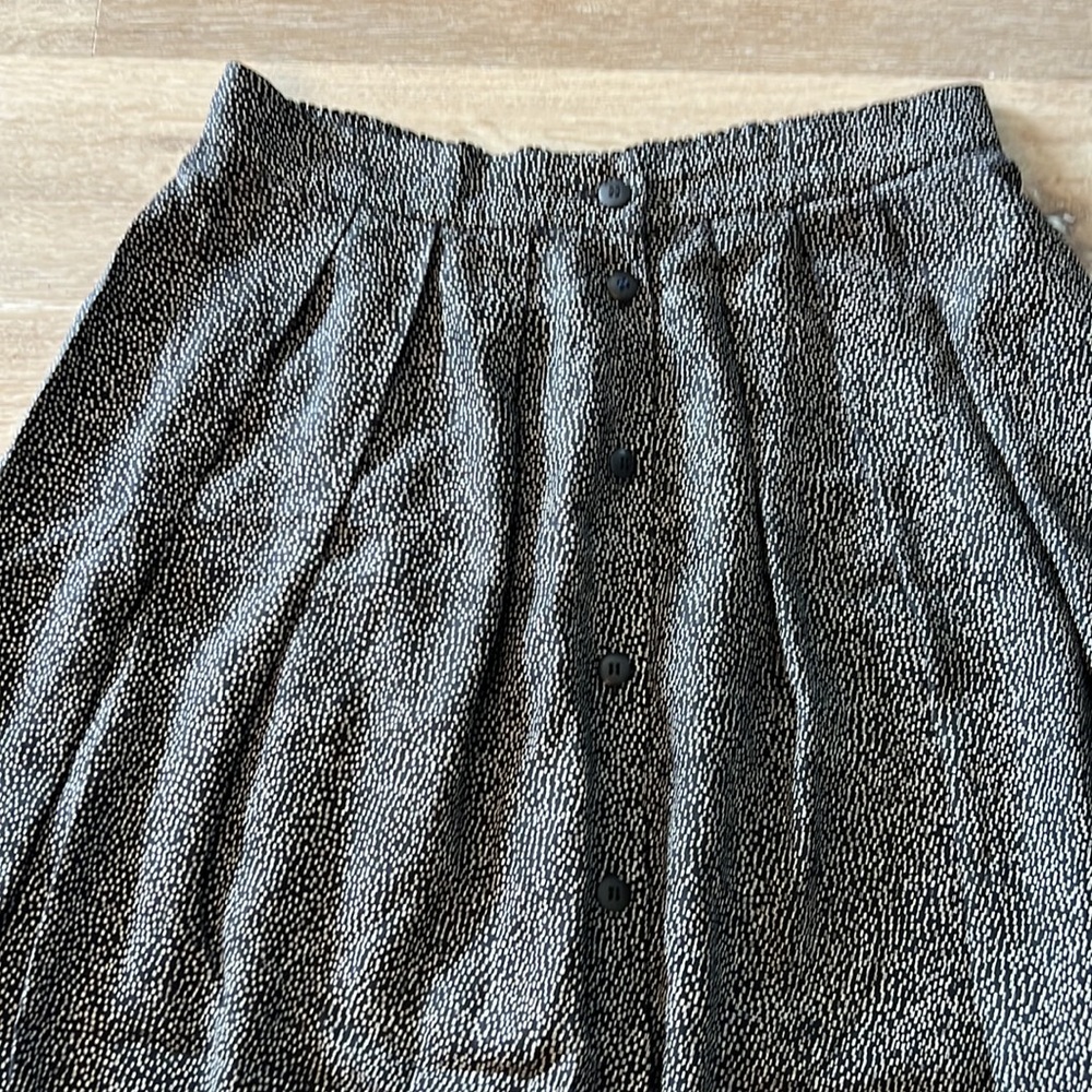 String bean - Skirt - Black & White Dotted